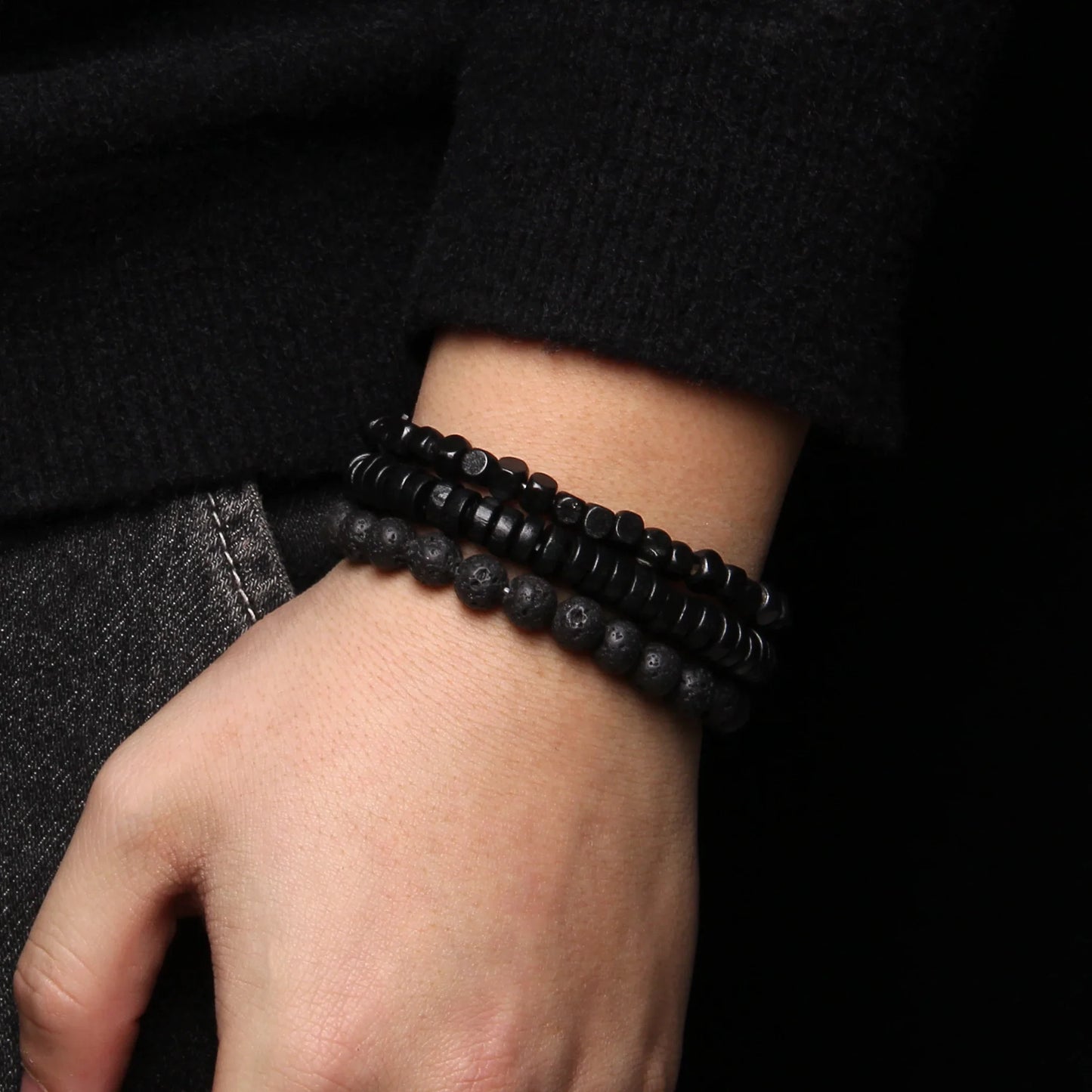 Black Triple Layers Elegant Bracelet - Item - BAI-DAY