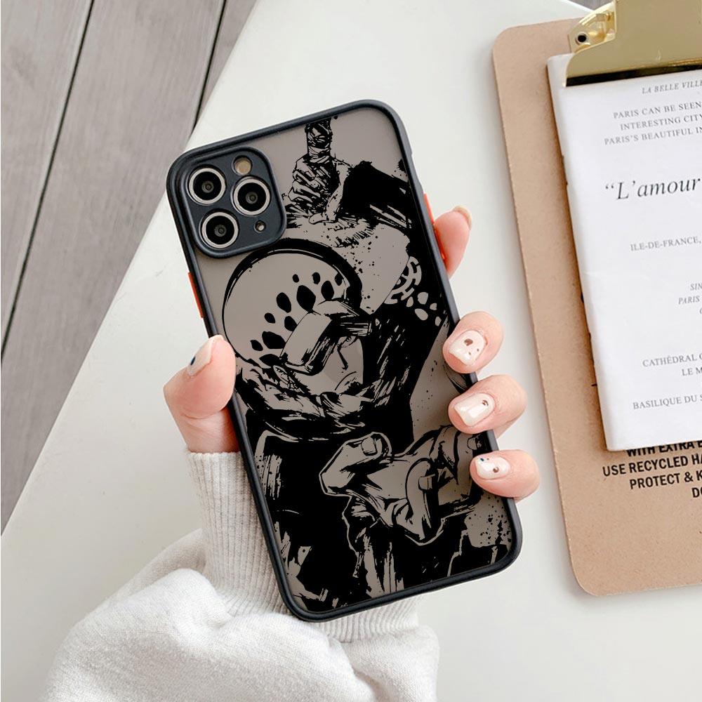 One Piece Custom Black iPhone Case (7 to 12) - Item - BAI-DAY