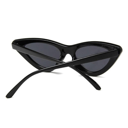 Vintage Style Cat Eye Shape Sunglasses - Item - BAI-DAY
